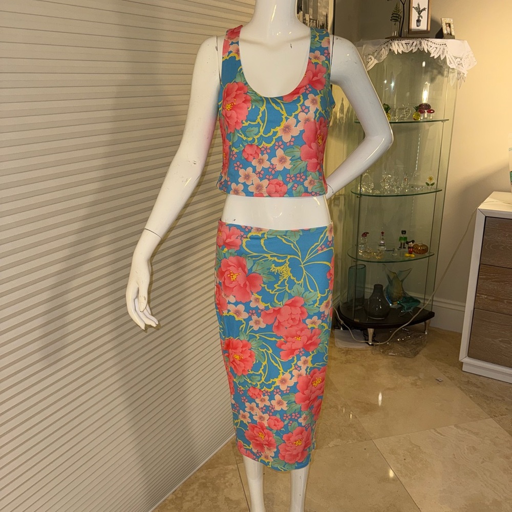 Floral Blue and Pink Women's Skirt Set
